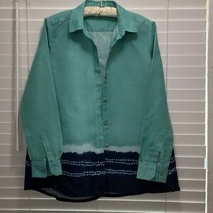 Donna Karan NY 100% linen Light Teal Button-Up Shirt; pit to pit flat 20”